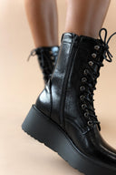Αρβυλάκια flatforms λουστρίνι - Μαύρο - thefashionproject.gr - The Fashion Project
