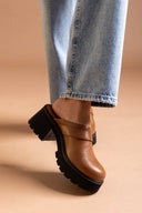Chunky δερμάτινα clogs Ragazza 01246