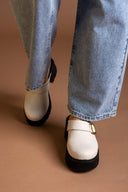 Chunky δερμάτινα clogs Ragazza 01246 - Μπεζ - thefashionproject.gr - RAGAZZA
