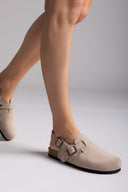 Clogs καστόρινα με λουράκι Plakton 181546
