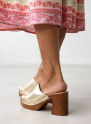 Clogs με χρυσά τρουκς Erynn - Χρυσό - thefashionproject.gr - ERYNN