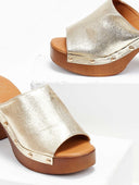 Clogs με χρυσά τρουκς Erynn - Χρυσό - thefashionproject.gr - ERYNN