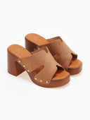 Clogs suede με τρουκς ERYNN - Τάουπε - thefashionproject.gr - ERYNN