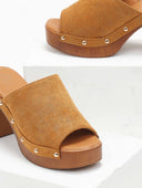 Clogs suede με χρυσά τρουκς Erynn - Κάμελ - thefashionproject.gr - ERYNN
