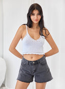 Crop top crochet με ιδιαίτερη πλάτη