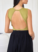 Crop top με ανοιχτή πλάτη Noobass 02-57