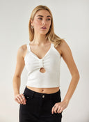 Crop top πλεκτό με άνοιγμα - Λευκό - thefashionproject.gr - The Fashion Project