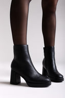 ERYNN Square - Toe Ankle Boots with Platform - Black Matte - thefashionproject.gr - ERYNN