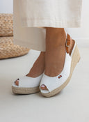 Εσπαντρίγιες platforms με δέσιμο στο πλάι - Λευκό - thefashionproject.gr - Alta Moda