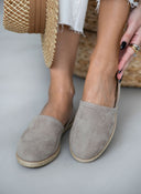 Εσπαντρίγιες suede με χαμηλά πλαϊνά - Τάουπε - thefashionproject.gr - Medies