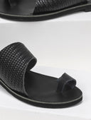 Σανδάλια δερμάτινα με pattern ψάθα estil 