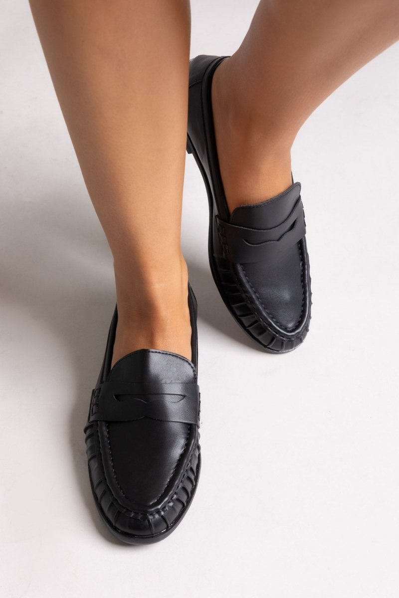 Flat Loafers with Ruched Detail - Black Matte - thefashionproject.gr - Stephan