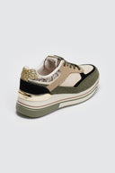 Flatform sneakers σε συνδυασμούς υλικών ERYNN