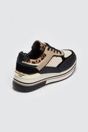 Flatform sneakers σε συνδυασμούς υλικών ERYNN - Μαύρο - thefashionproject.gr - ERYNN - 23017002002