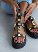 Flatforms δερμάτινα IRIS με τρουκς - Μαύρο - thefashionproject.gr - IRIS