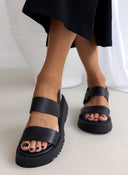 Flatforms δερμάτινα με chunky σόλα TFP - Μαύρο - thefashionproject.gr - TFP