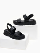 Flatforms δερμάτινα με chunky σόλα TFP - Μαύρο - thefashionproject.gr - TFP