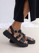 Flatforms δερμάτινα με τοκάδες TFP
