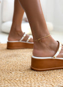 Flatforms δερμάτινα με τρουκς estil