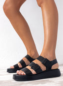 Flatfοrms δερμάτινα σανδάλια με τοκάδες TFP - Μαύρο - thefashionproject.gr - TFP