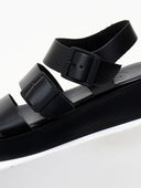 Flatfοrms δερμάτινα σανδάλια με τοκάδες TFP - Μαύρο - thefashionproject.gr - TFP