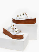 Flatforms δερμάτινα σανδάλια με τρουκς Estil