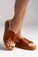 Flatforms δερμάτινα σανδάλια Tfp