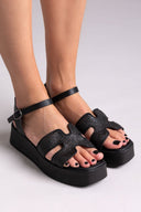 Flatforms σανδάλια δερμάτινα με ψάθα Estil