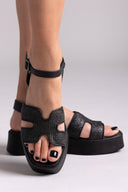 Flatforms σανδάλια δερμάτινα με ψάθα Estil