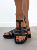 Flatforms σανδάλια gladiator 