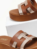 Flatforms σανδάλια με ανάγλυφο pattern Estil
