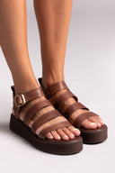 Flatforms σανδάλια με μπαρέτα TFP