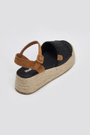 Flatforms σανδάλια με πλεκτό σχέδιο Refresh 172773