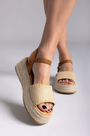 Flatforms σανδάλια με πλεκτό σχέδιο Refresh 172773 - Μπεζ - thefashionproject.gr - Refresh