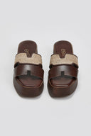 Flatforms σανδάλια με ψάθα στη φάσα Estil