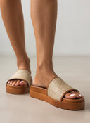 Flatforms σανδάλια με ψάθινη φάσα