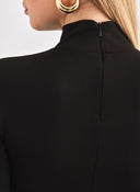 Φόρεμα με ψηλό γιακά PIECES 17141051 - Μαύρο - thefashionproject.gr - PIECES