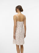 Φόρεμα μίνι με φράουλες Vero Moda 10324640