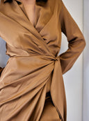 Φόρεμα σατέν με γιακά - Caramel - thefashionproject.gr - The Fashion Project