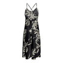 Φόρεμα σατέν με print Aware 10307622 - Μαύρο - thefashionproject.gr - AWARE by VERO MODA