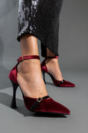 Γόβες από velvet ύφασμα με μπαρέτα TFP - Burgundy - thefashionproject.gr - TFP