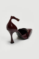 Γόβες λουστρίνι με μπαρέτα TFP - Burgundy - thefashionproject.gr - TFP