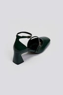 Γόβες λουστρίνι με μπαρέτα TFP - Κυπαρισσί - thefashionproject.gr - TFP