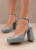 Γόβες με μπαρέτα και φιάπα TFP - Γκρι - thefashionproject.gr - TFP