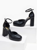 Γόβες με μπαρέτα και φιάπα TFP - Μαύρο - thefashionproject.gr - TFP