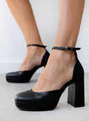Γόβες με μπαρέτα και φιάπα TFP - Μαύρο - thefashionproject.gr - TFP