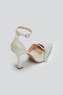 Γόβες μυτερές με pattern TFP - Λευκό Πέρλα - thefashionproject.gr - TFP