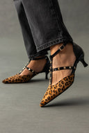 Γόβες μυτερές με τρουκς και print TFP - Leopard - thefashionproject.gr - TFP