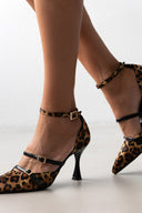 Γόβες μυτερές σατέν με print TFP - Leopard - thefashionproject.gr - TFP