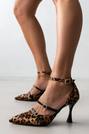 Γόβες μυτερές σατέν με print TFP - Leopard - thefashionproject.gr - TFP